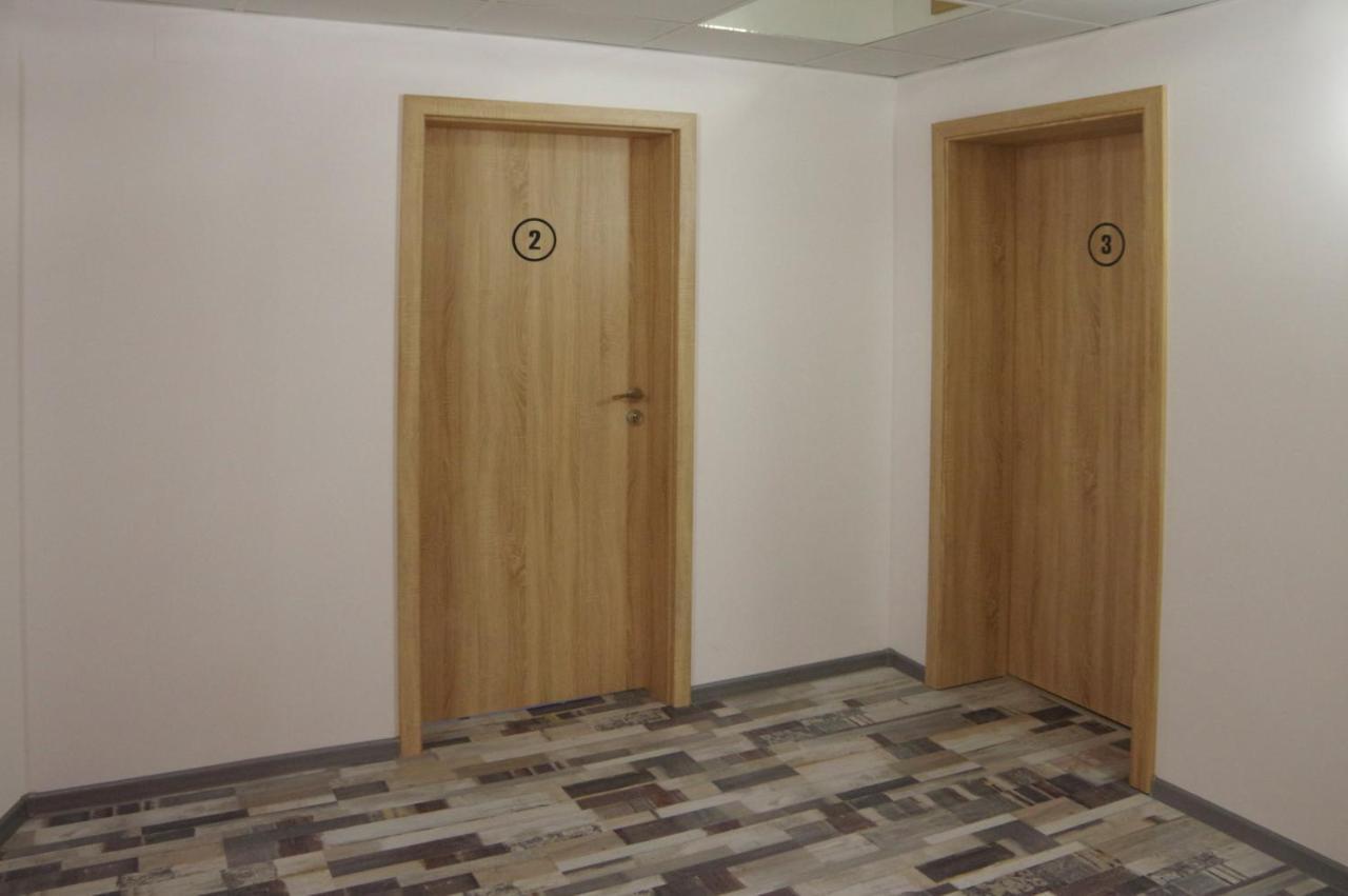 Стаи За Гости "Централ" Фамилни Стаи & Апартаменти Gabrovo Exterior photo